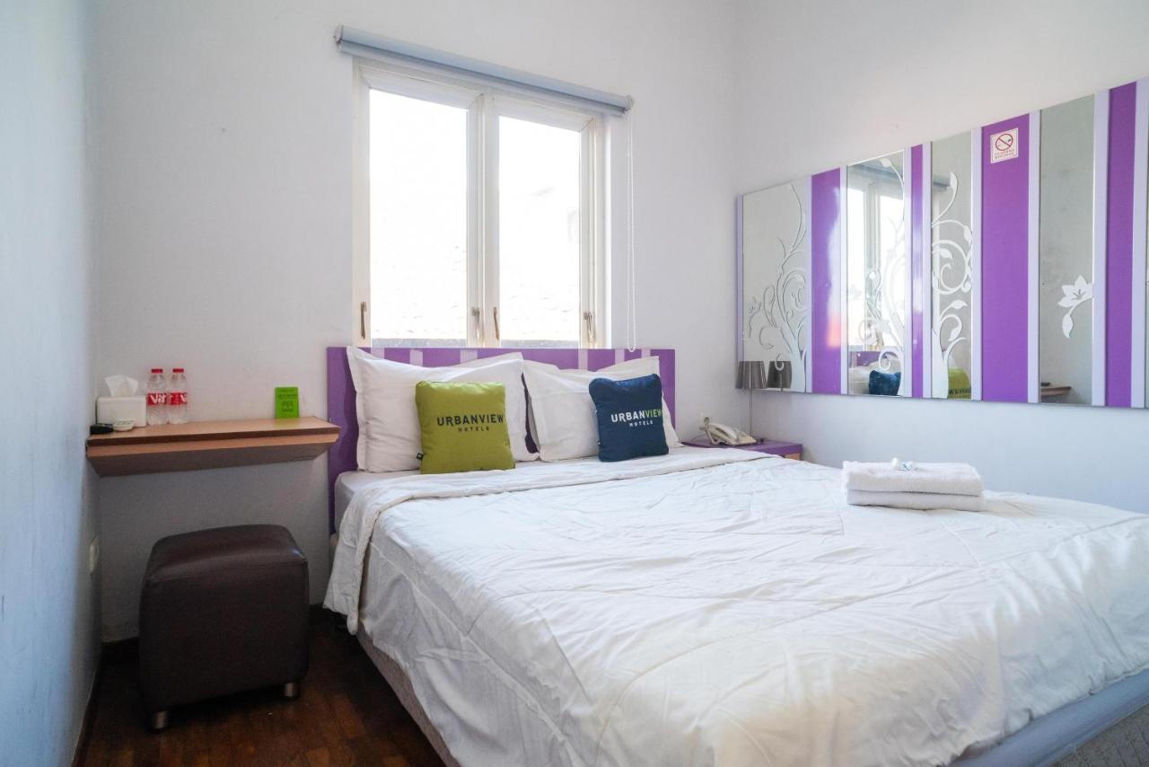 Urbanview Hotel Fiffa Kauman Malang Zewnętrze zdjęcie